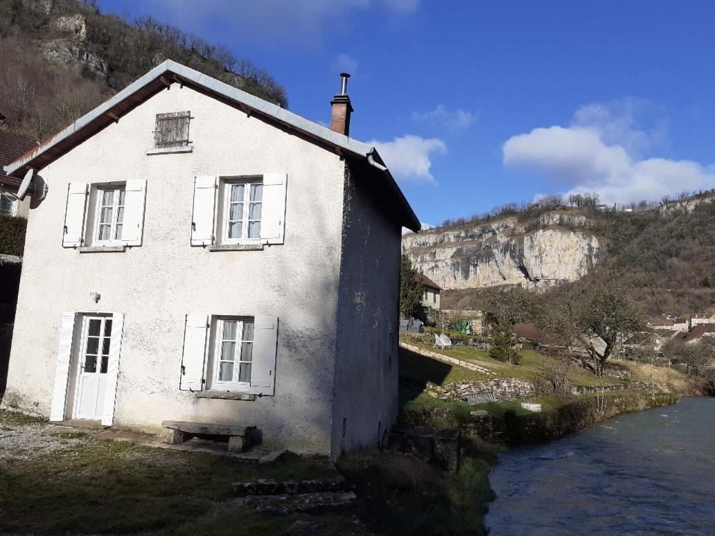 Gite Le Bout Du Monde Baume-les-Messieurs Exterior foto
