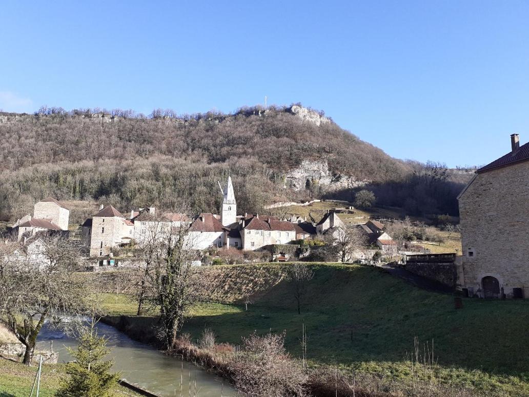 Gite Le Bout Du Monde Baume-les-Messieurs Exterior foto