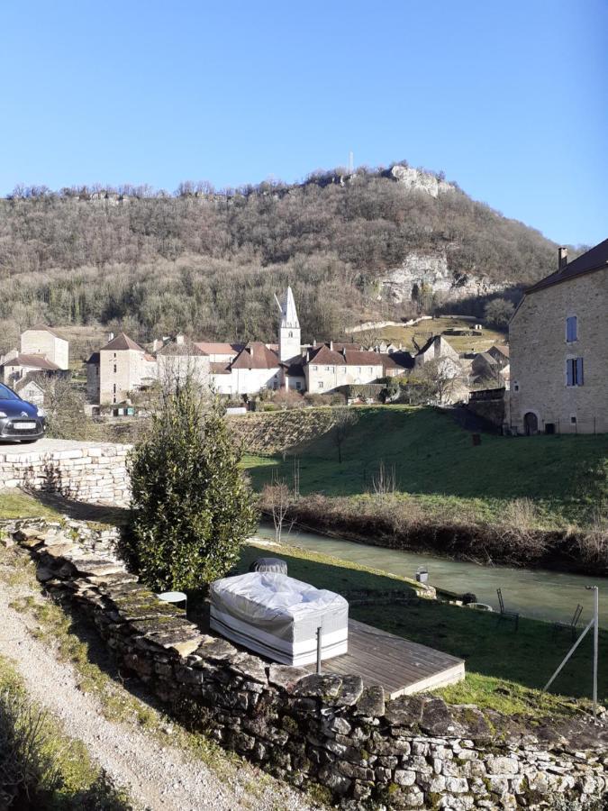 Gite Le Bout Du Monde Baume-les-Messieurs Exterior foto